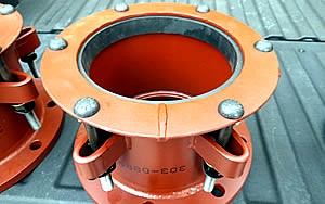 Cople universal Modelo 303 de acero inoxidable